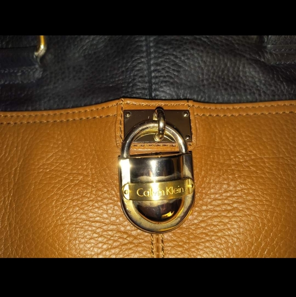 Calvin Klein Two-Toned Leather Handbag - Picture 3 of 5